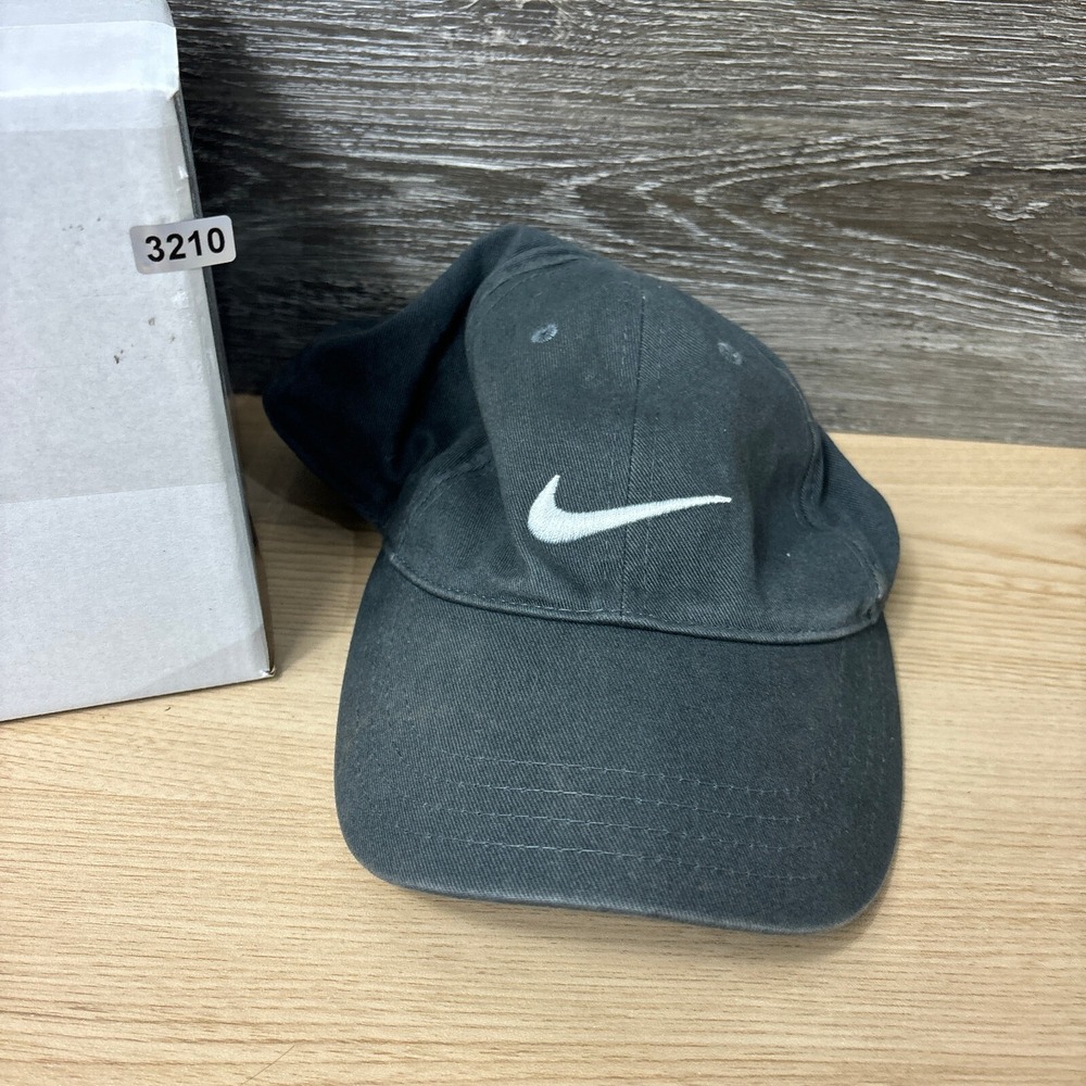 Nike Hat Cap Strap Back Kids Black Size 4-7 Adjustable Boys - Picture 8 of 8